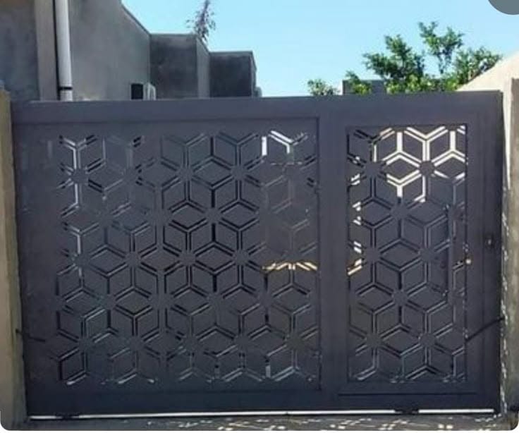 WhatsApp Image 2025-10-28 at 13.40.57 (2)